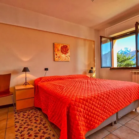 Διαμέρισμα 2-bedroom Airconditioned Lakeview