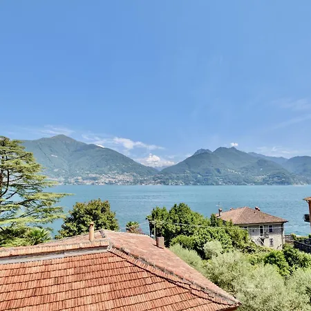 2-bedroom Airconditioned Lakeview
