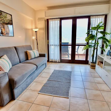 Lägenhet 2-bedroom Airconditioned Lakeview