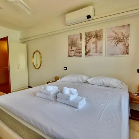 Lägenhet 2-bedroom Airconditioned Lakeview *